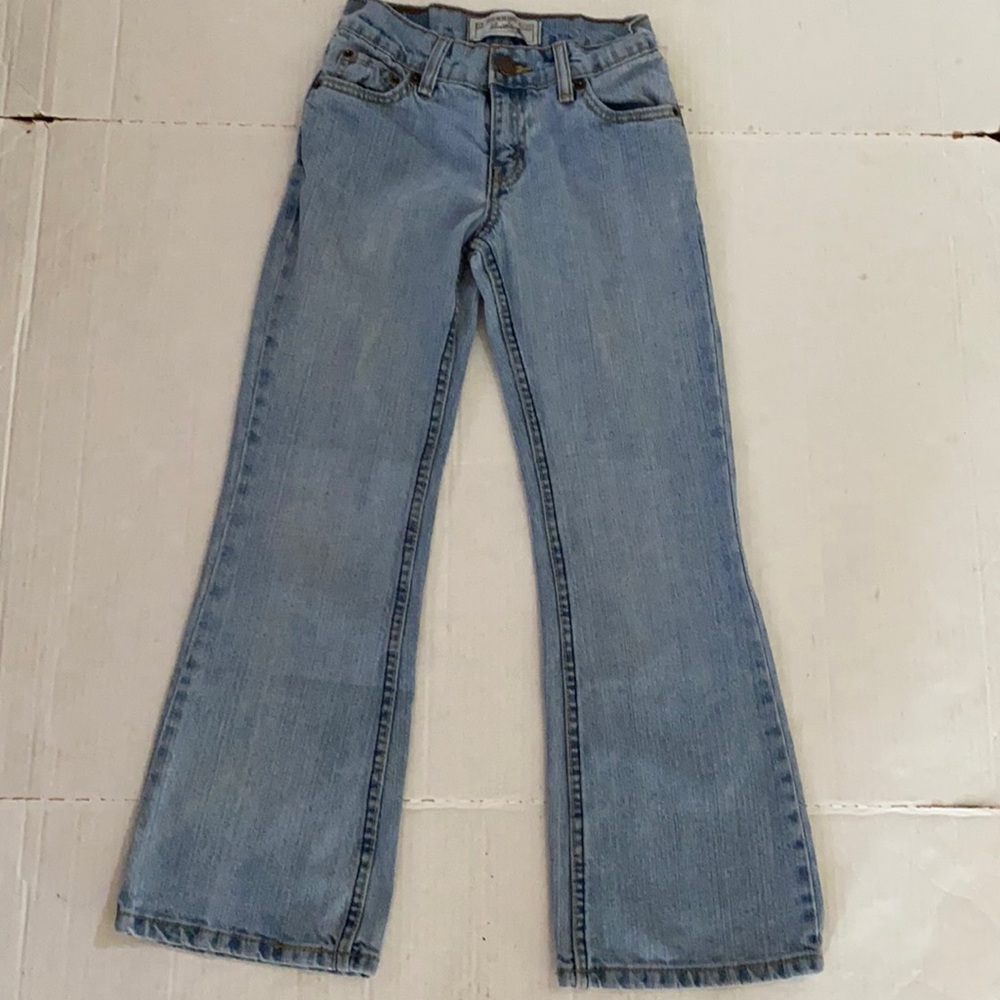 Signature by Levi Strauss Girls 8 Reg Mid-Rise Boot Cut Light Wash Jeans